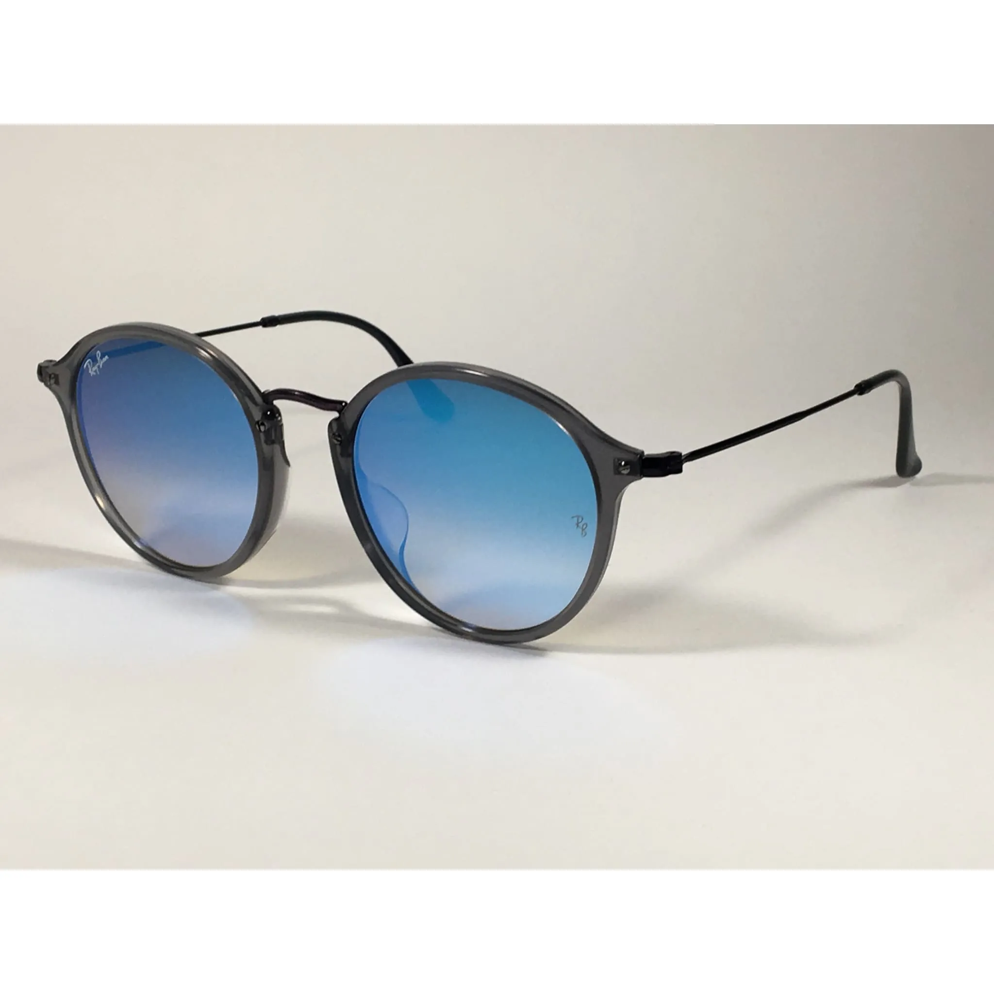 Ray-Ban Round Flat Sunglasses Purple And Gray Frame Blue Flash Lens RB2447NF 6255/4O