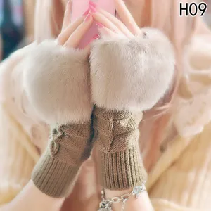 Women Faux Rabbit Fur Hand Wrist Knitted Fingerless Knitting Mittens Winter Autumn Warmer Gloves